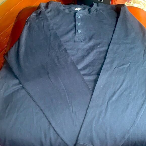 Men’s Lands’ End black shirt - Picture 1 of 6